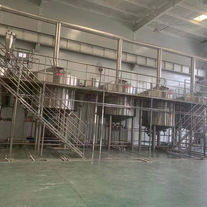 来凤精酿啤酒设备厂—平面布置、设备设计、制造、调试、培训等一条龙服务_COPY